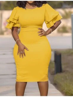 Women‘s Plus Size Curve Flattering Dresses Elegant Wedding Guest Party Dress Solid Color Crew Neck Ruffle Short Sleeve Spring Fall Work Prom Dress Short Mini Dress Formal Party Dress Work Dress