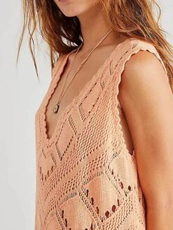 Women's Swimwear Cover Up Beach Dress Normal Swimsuit UV Protection Knit Hole Pure Color White Black Yellow Brown V Wire Bathing Suits New Stylish Vacation /y 22 Women's Swimwear Cover Up Beach Dress Normal Swimsuit UV Protection Knit Hole Pure Color White Black Yellow Brown V Wire Bathing Suits New Stylish Vacation /y -Casual Print Dress Sales qaxmrs1646632924520